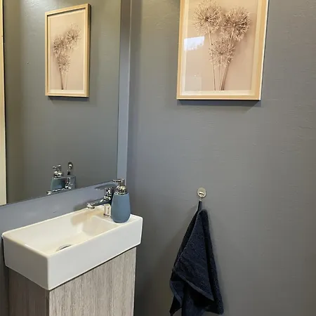 Kyrkjeneset Holiday home