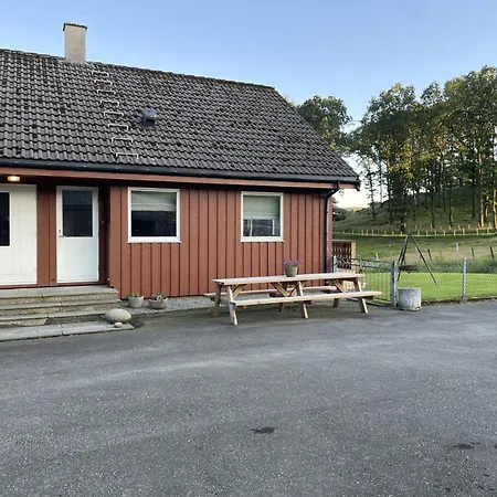 Kyrkjeneset Prázdninový dům Bjerkreim